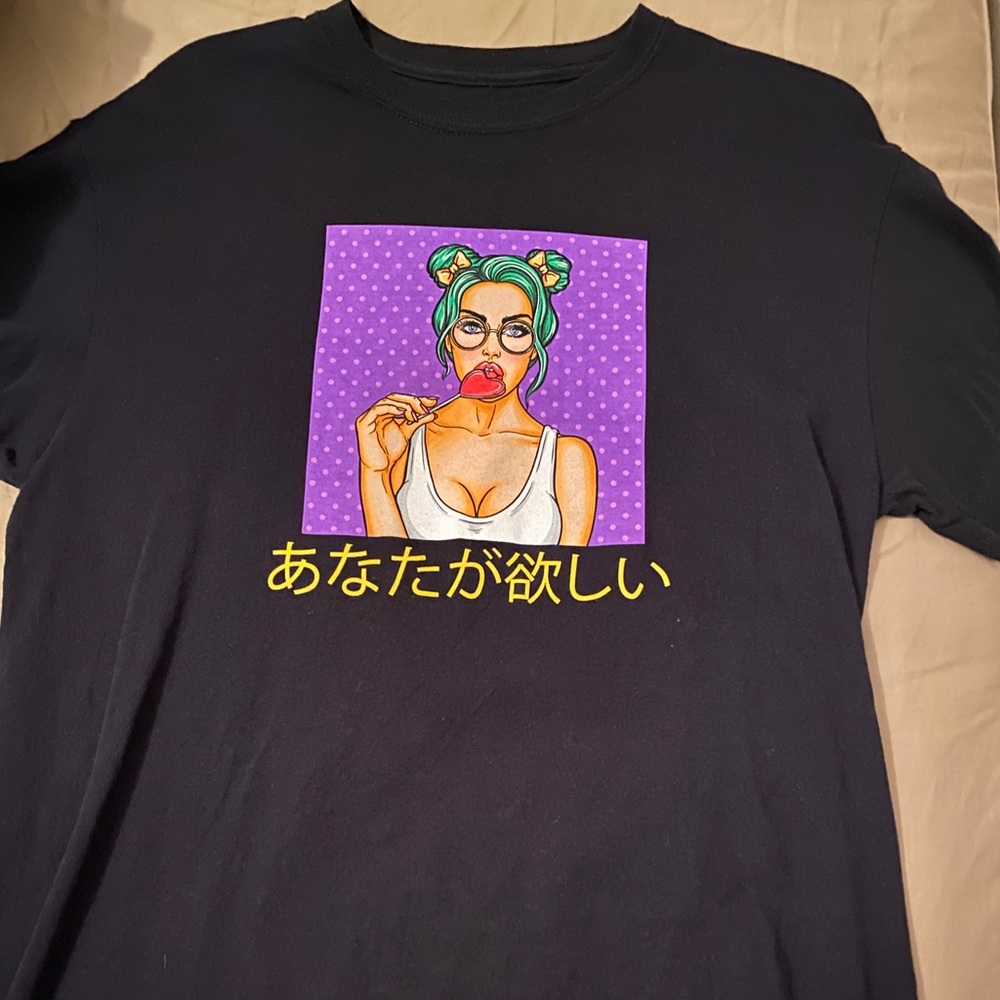 Kuro collection tee